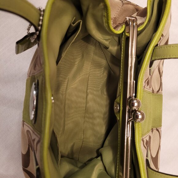 Coach Carry-All - Picture 3 of 6